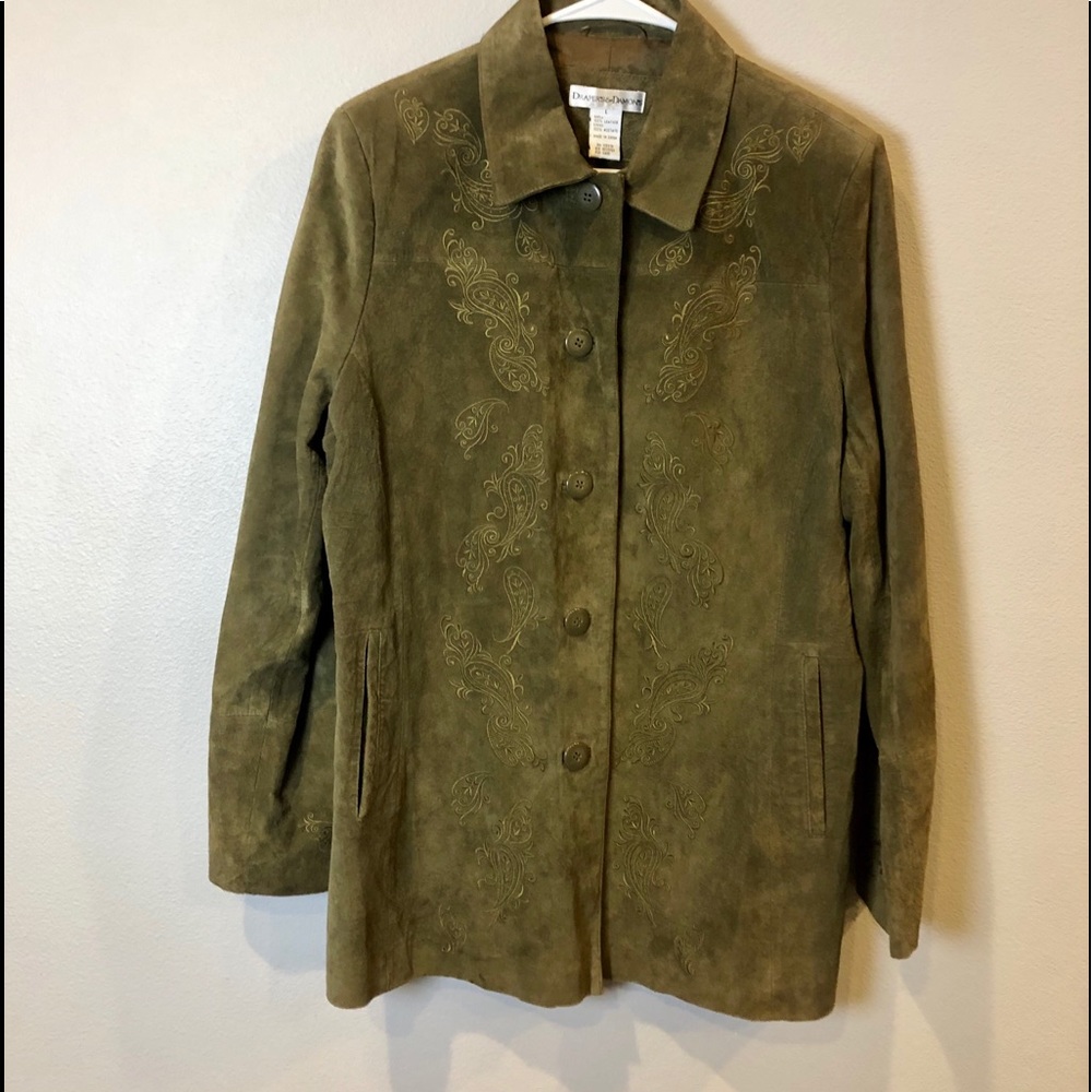 Women’s green blazer